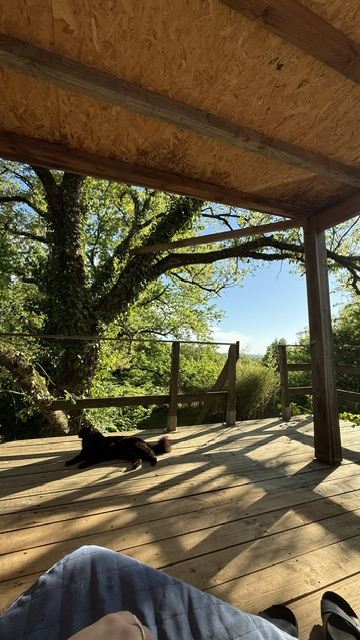 La cabane du jardin de la chambre d'hôte près d'Albi